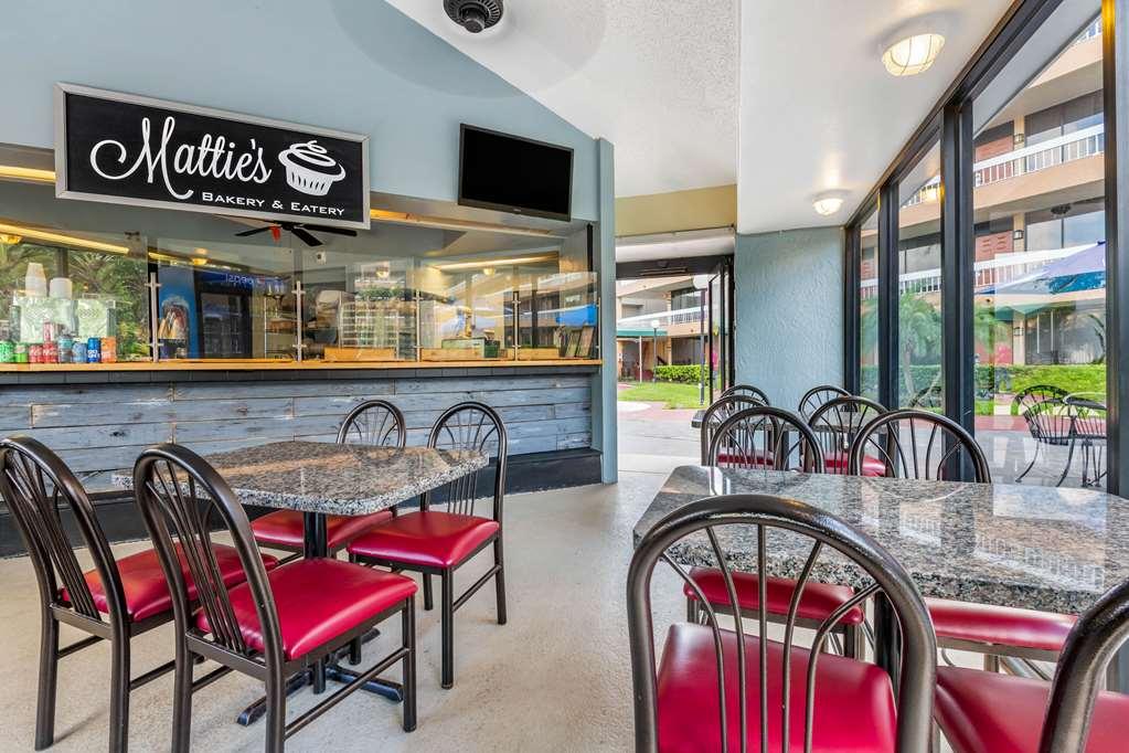 Clarion Inn Orlando International Drive - Icon Park Williamsburg Εστιατόριο φωτογραφία
